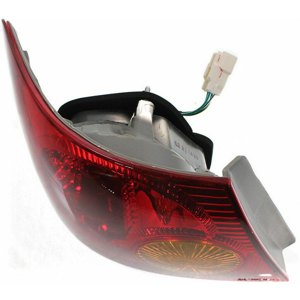 2003-2004 Toyota Corolla Sedan Tail Lamp Driver Side , TO2800144. Lightweight yet durable construction.