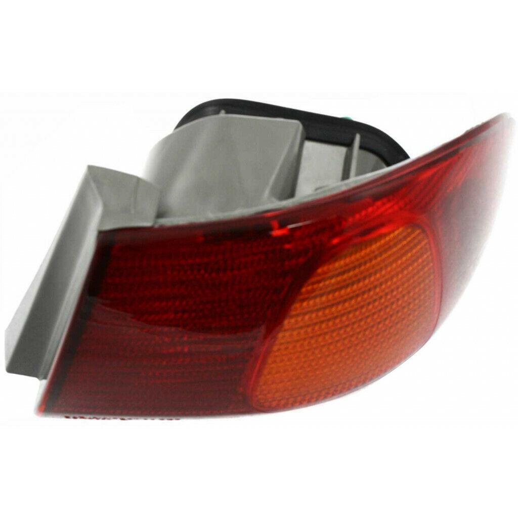 1998-2002 Toyota Corolla Sedan Tail Lamp Passenger Side , TO2801121. Angle view for visual reference.