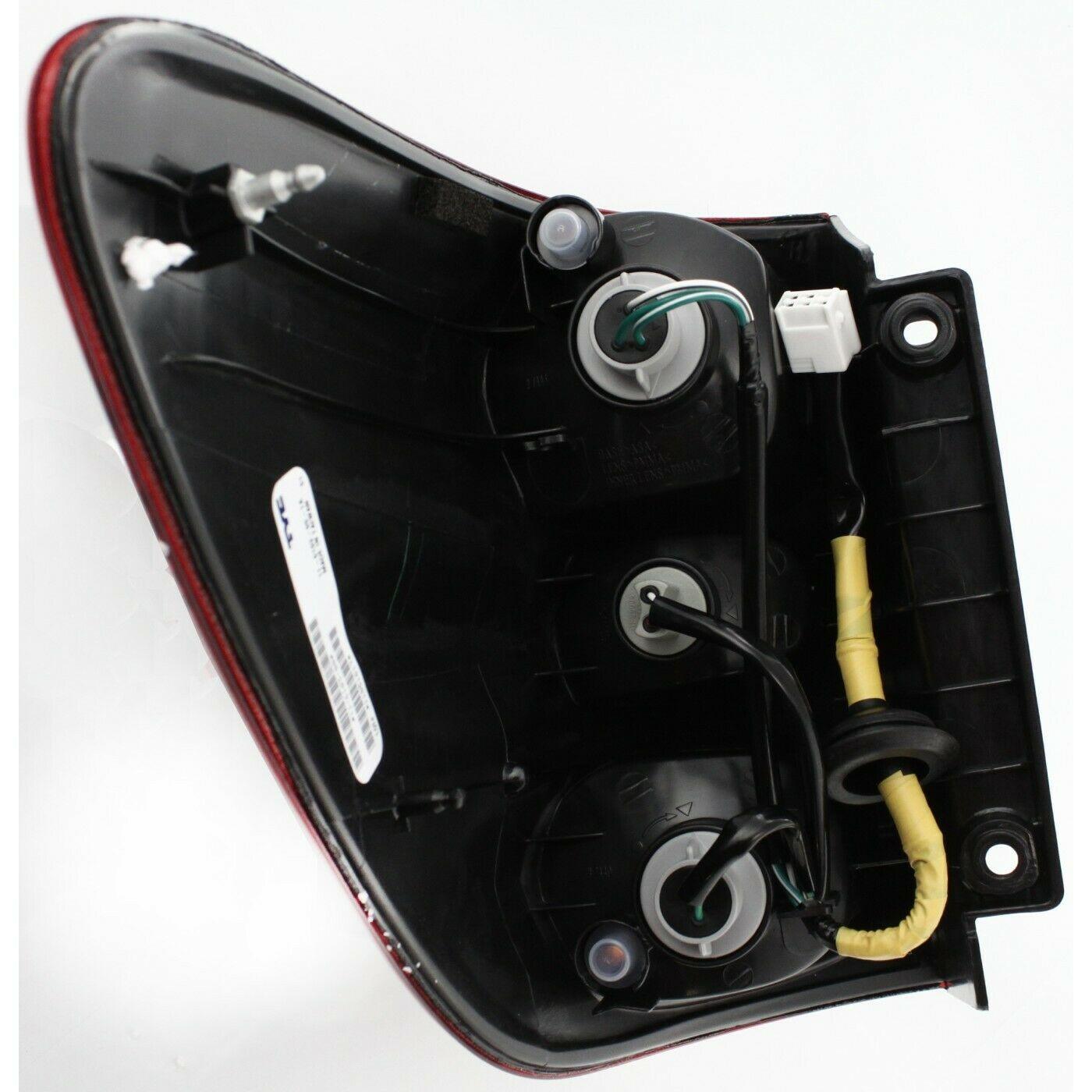 2001-2004 Toyota Sequoia Tail Lamp Passenger Side , TO2801149. OEM-quality exterior component.