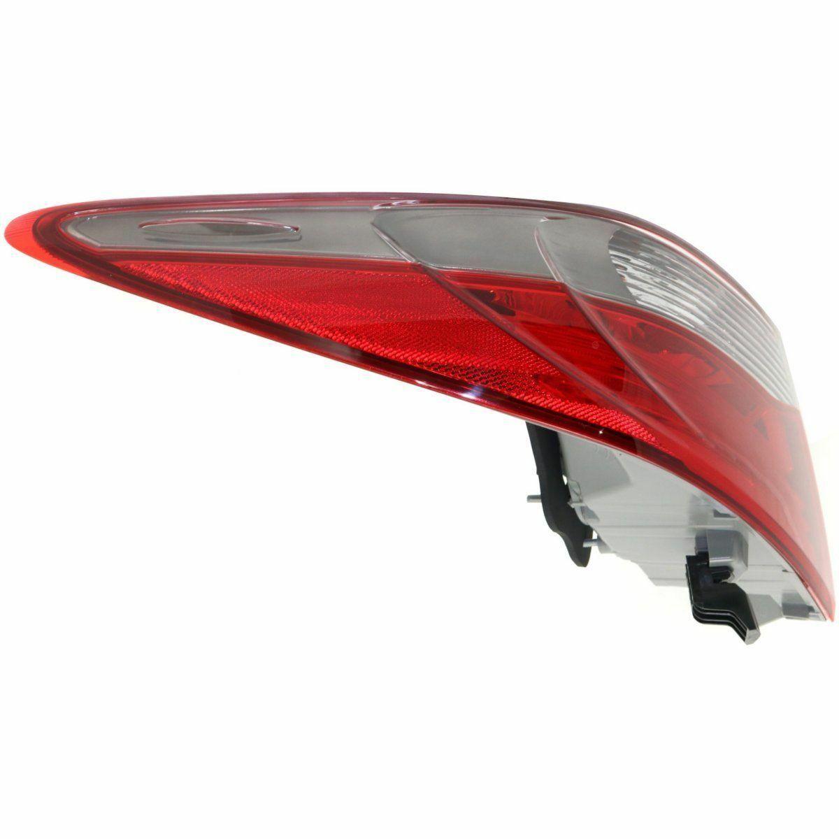2015-2017 Toyota Camry Tail Lamp Driver Side Special Edition , TO2804126. Designed for OEM alignment.