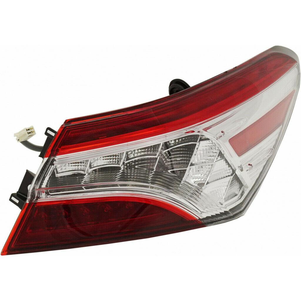 2018-2020 Toyota Camry Tail Lamp Passenger Side Xle Model , TO2805136. Side view of the replacement part.