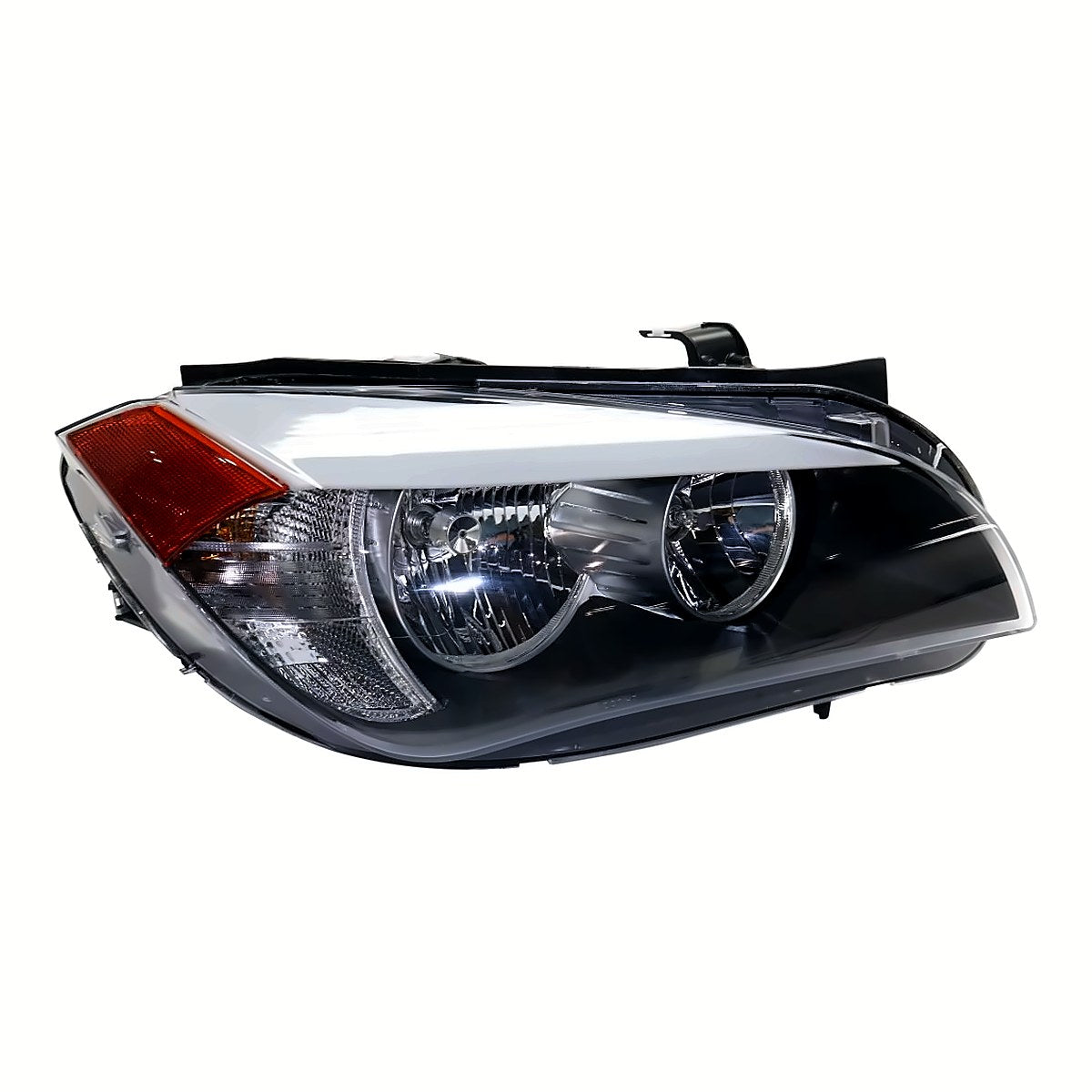 2012-2013 Bmw X1 Passenger Side Head Lamp, bm2503178. Front view.