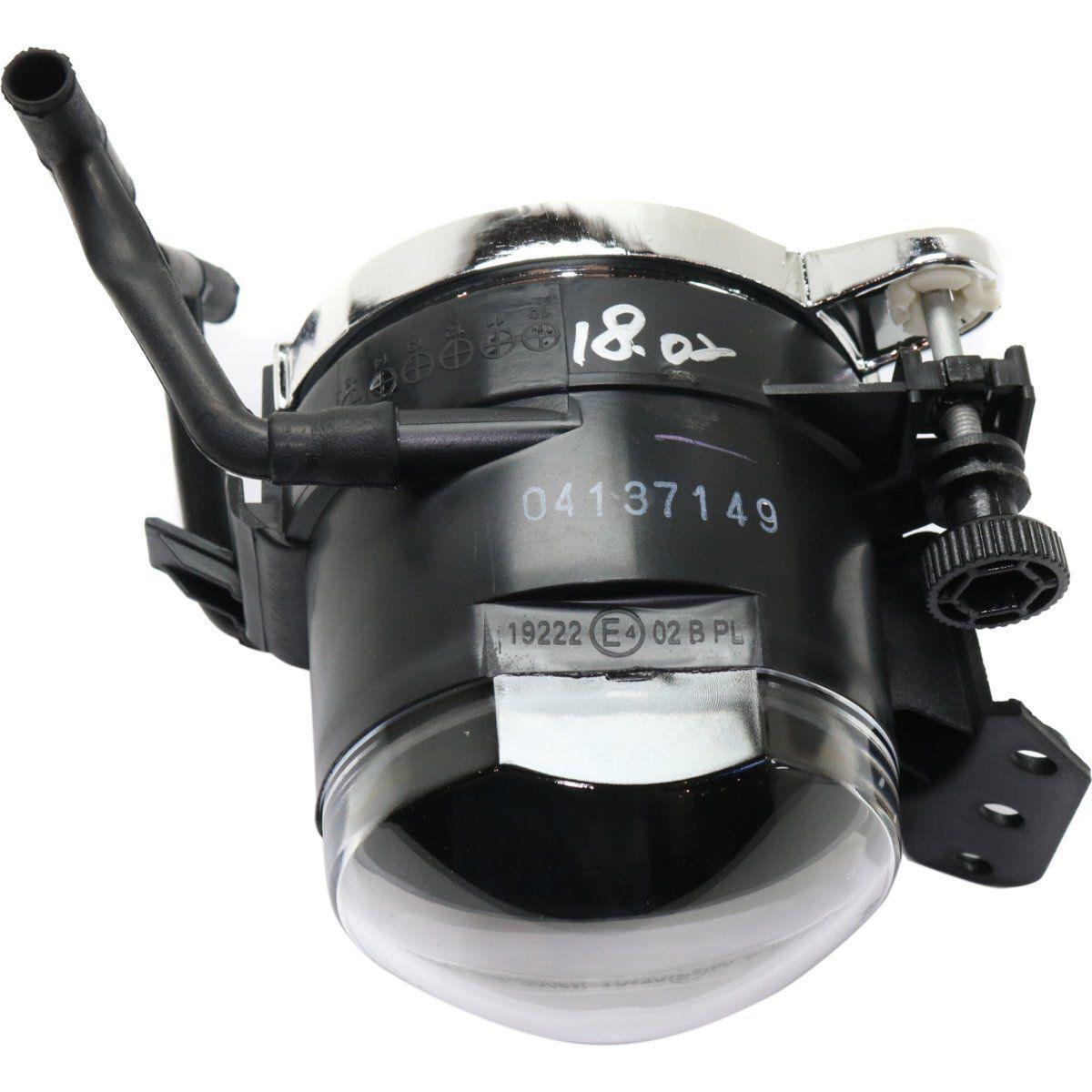 2006-2012 Bmw 3 Series Sedan Fog Lamp Front Passenger Side , BM2593124. Professional-grade auto body part.