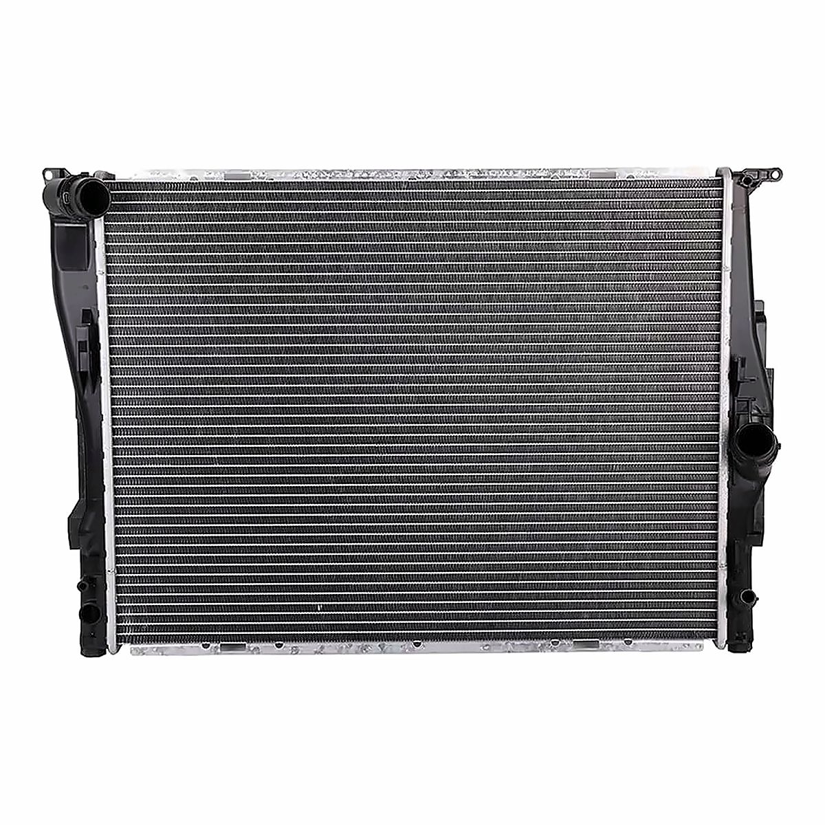 2008-2011 Bmw 1 Series Radiator 2882 2824, bm3000147. Front view.