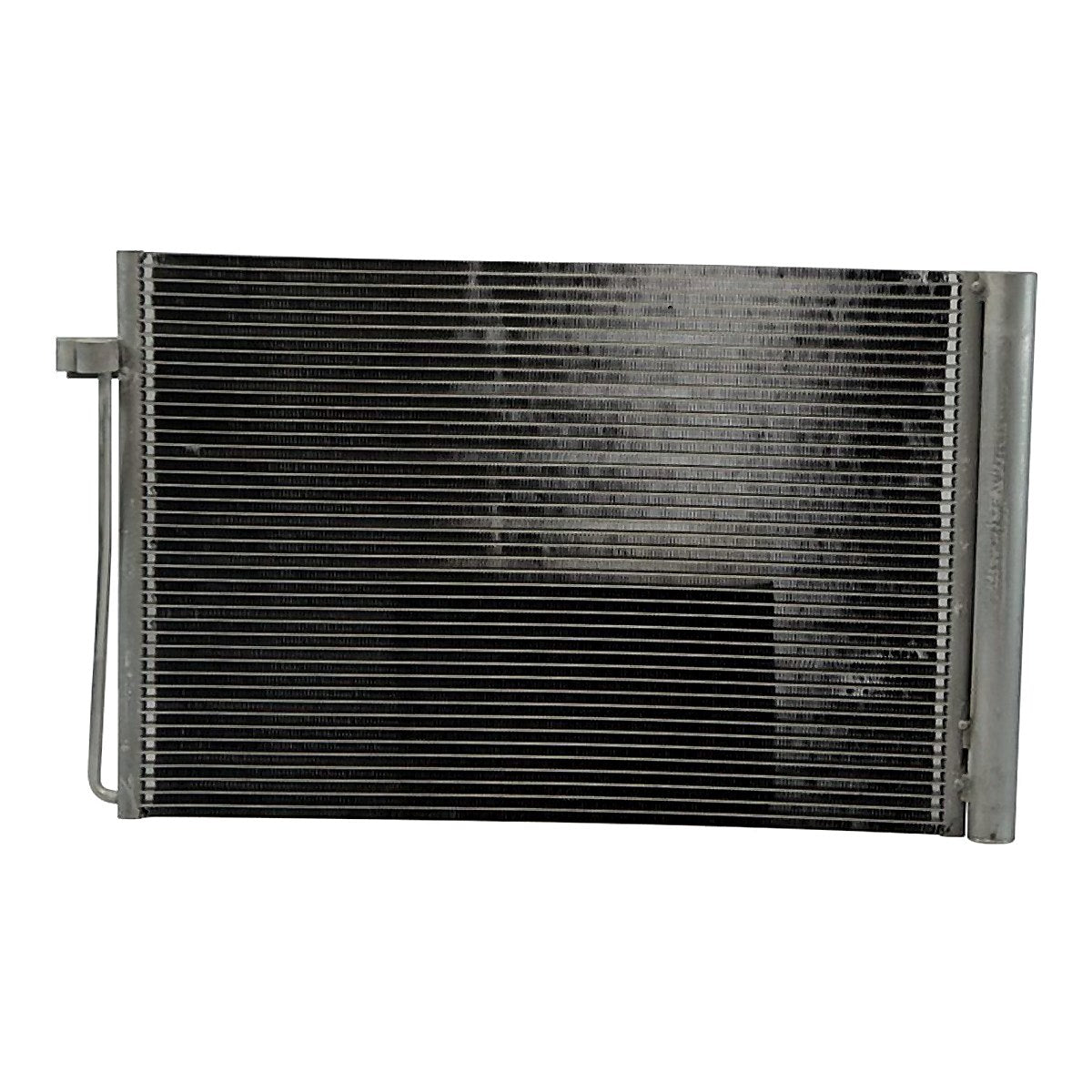 2004-2010 Bmw 5 Series Condenser 3105, bm3030121. Front view.