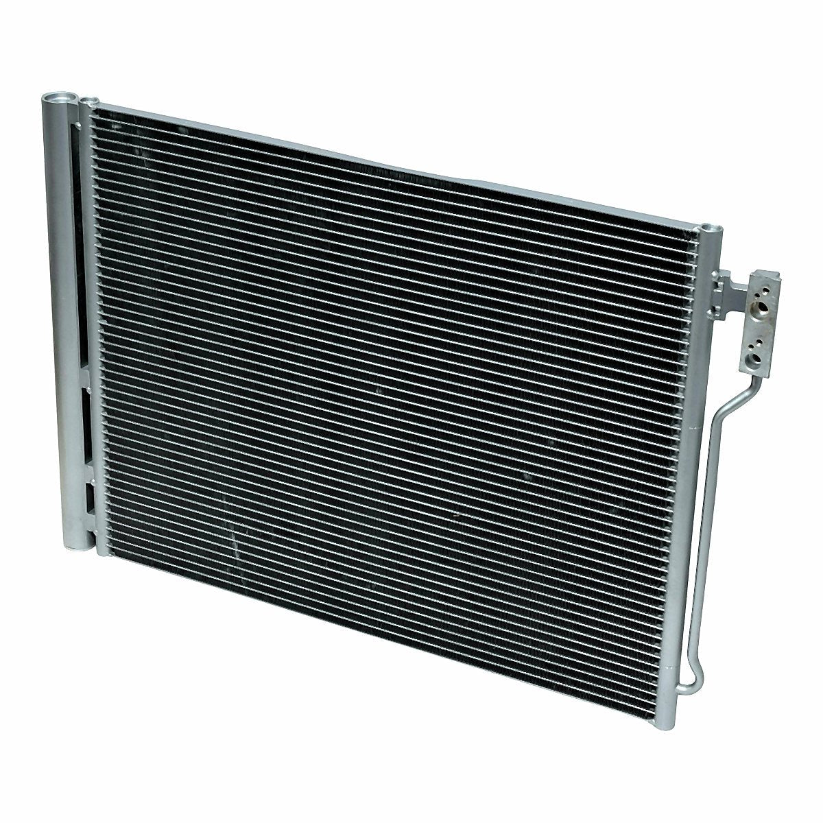 2011-2016 Bmw 5 Series Condenser 4242, bm3030134. Front view.