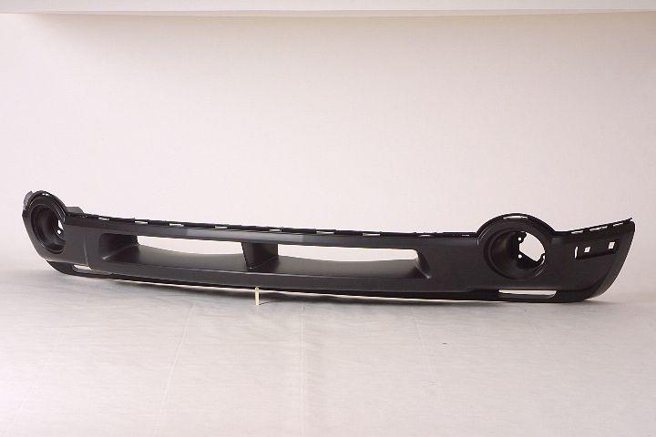 2007-2008 Chrysler Pacifica Front Bumper Primed , CH1000917. Factory-style replacement part.