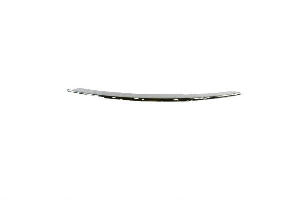 2017-2021 Jeep Grand Cherokee Bumper Moulding Front Center Chrome , CH1037121. High-quality aftermarket part.