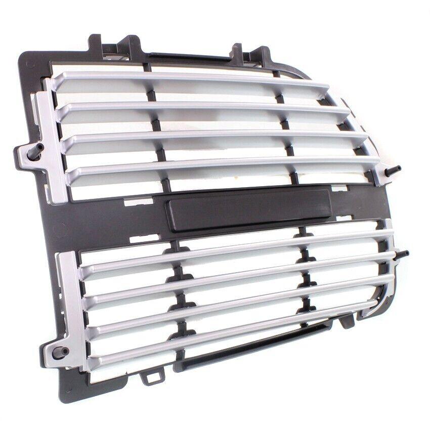 2005-2007 Dodge Magnum Grille Passenger Side Chrome/Black , CH1200345. Installed view for reference.