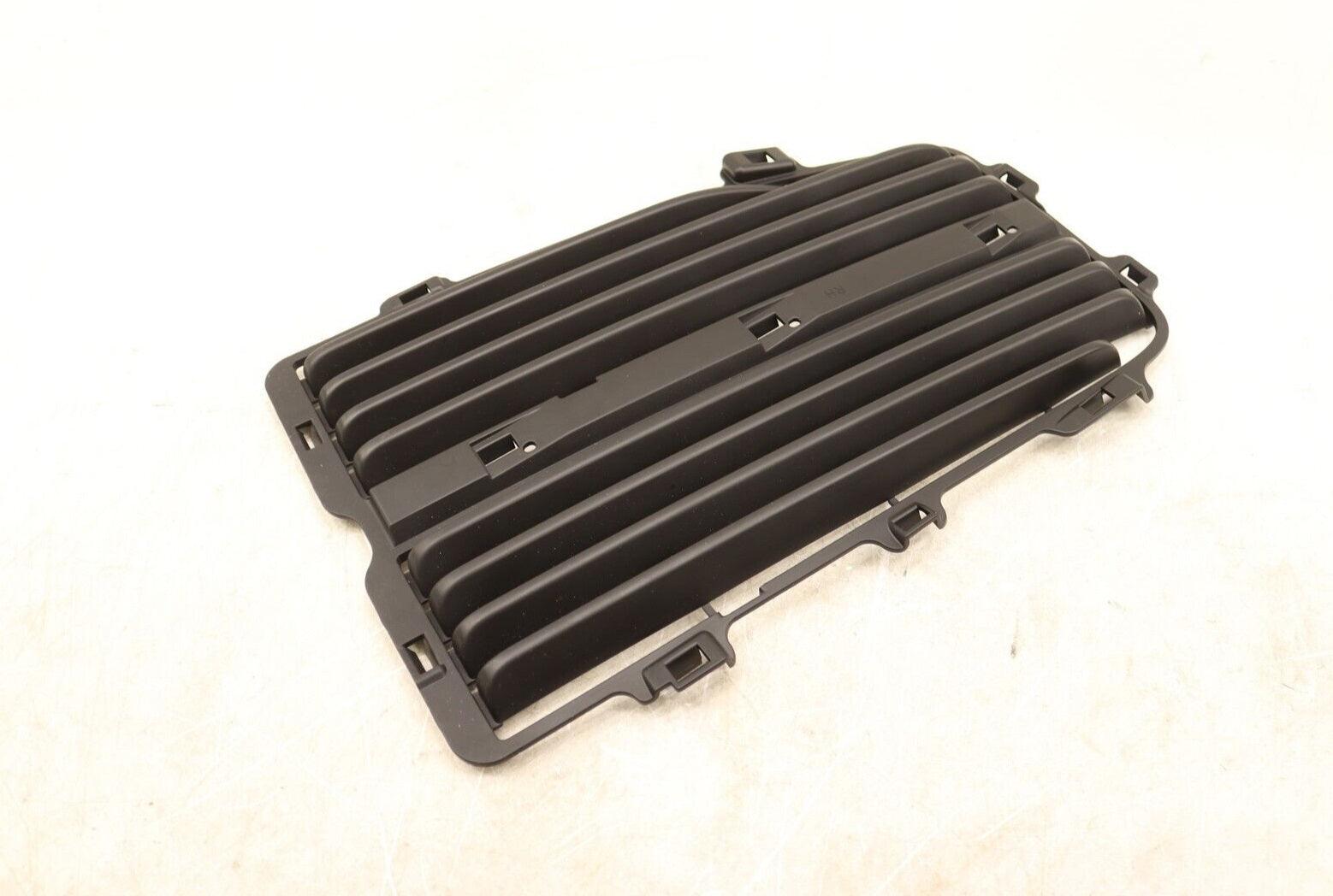 2004-2006 Dodge Durango Grille Inner Passenger Side Gray , CH1201106. Direct fit for easy installation.