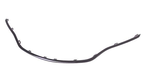 2015-2017 Chrysler 200 Sedan Grille Moulding Black , CH1210118. Angle view for visual reference.