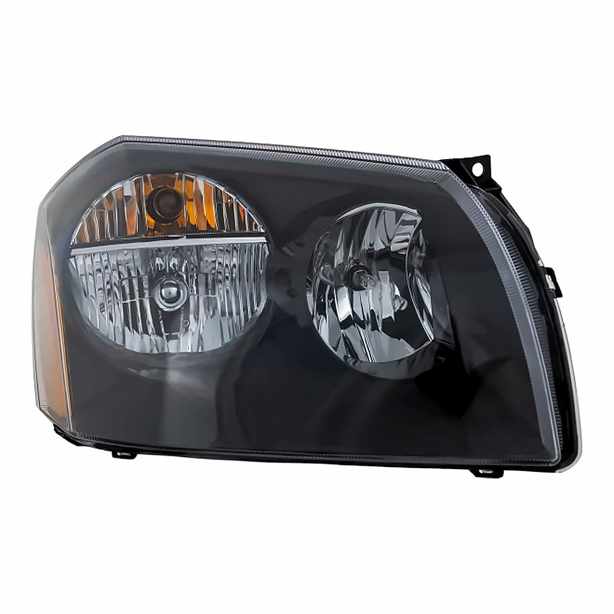 2005-2007 Dodge Magnum Passenger Side Head Lamp, ch2503166. Front view.