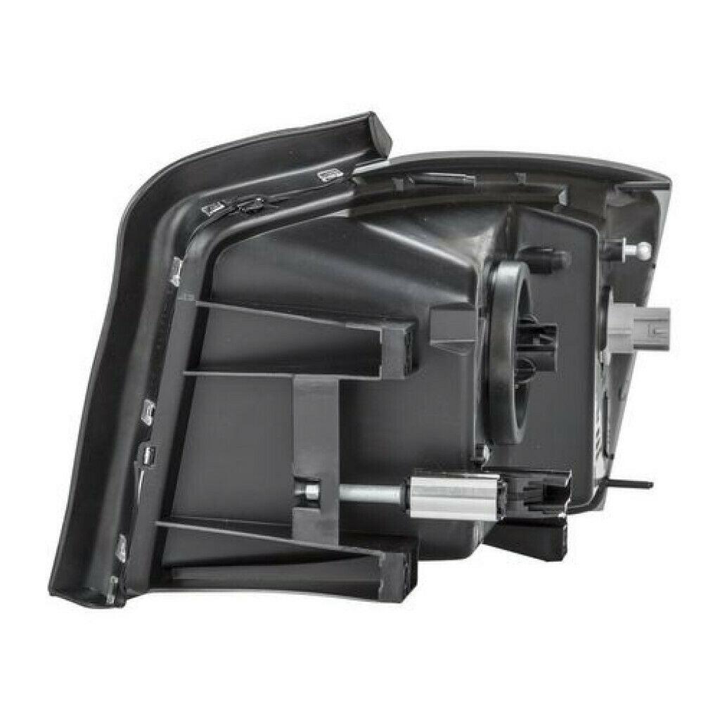 2006-2007 Dodge Dakota Head Lamp Passenger Side Without Black Bezel , CH2503170. Lightweight yet durable construction.