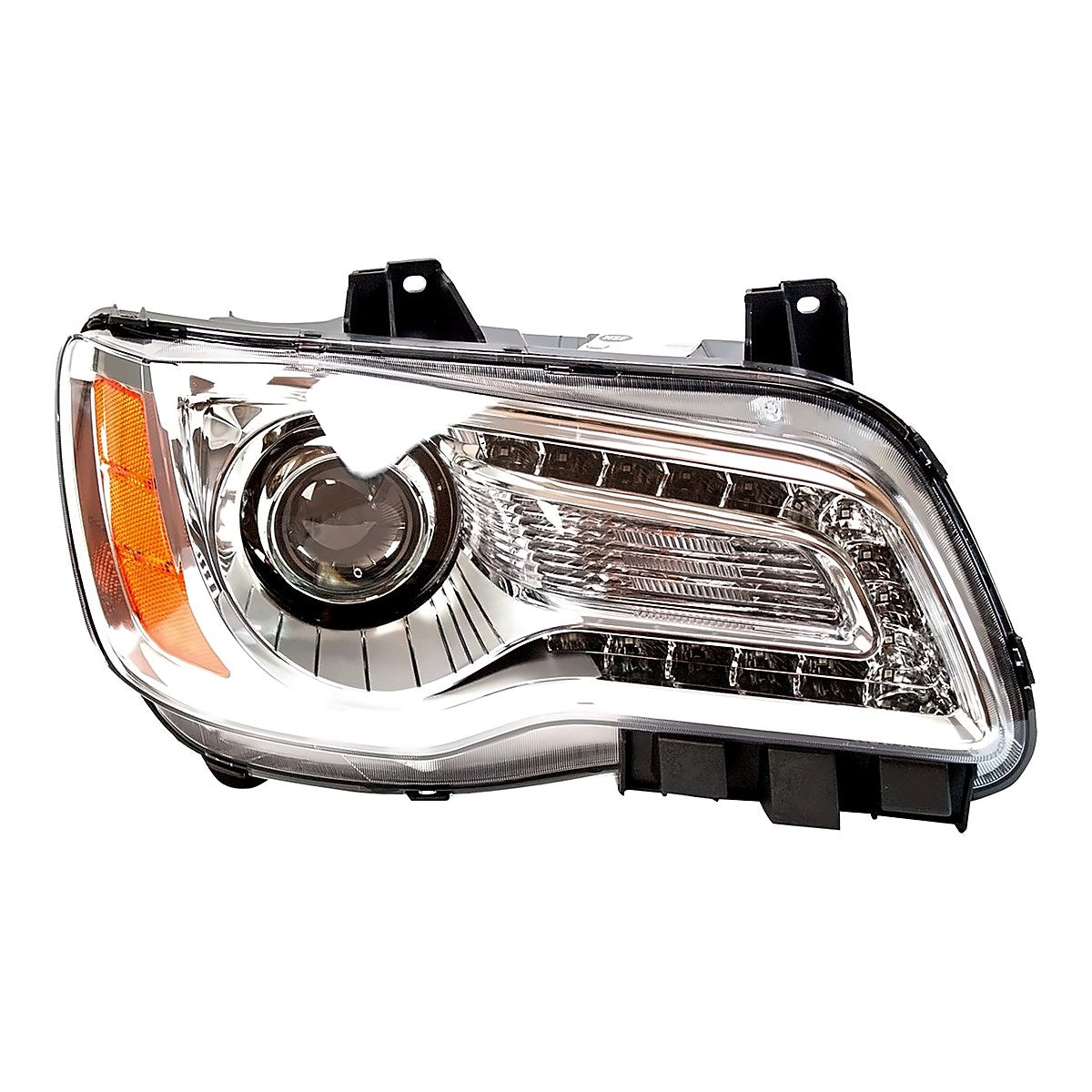 2011-2014 Chrysler 300 Passenger Side Head Lamp, ch2503231. Front view.