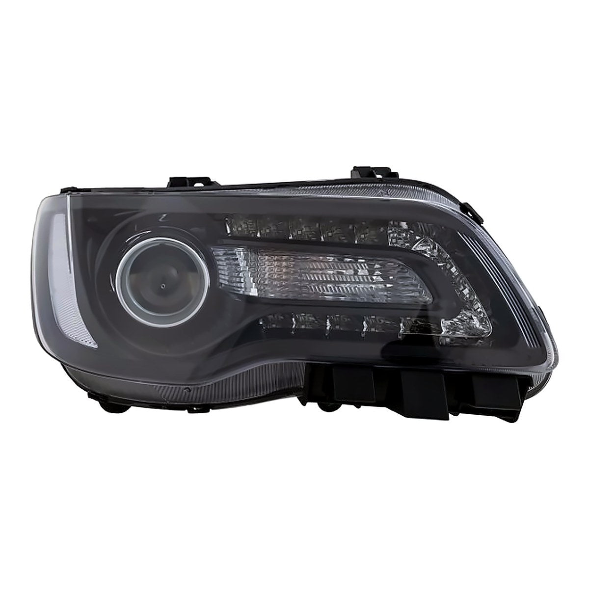 2015-2017 Chrysler 300 Passenger Side Head Lamp, ch2503269. Front view.