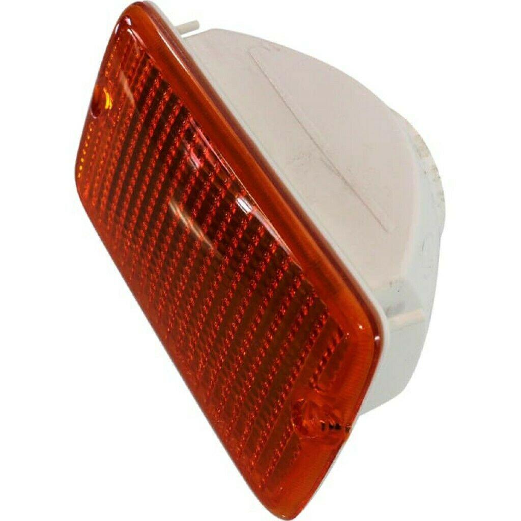 1997-2006 Jeep Wrangler Signal Lamp Front Passenger Side , CH2521141. Side view of the replacement part.