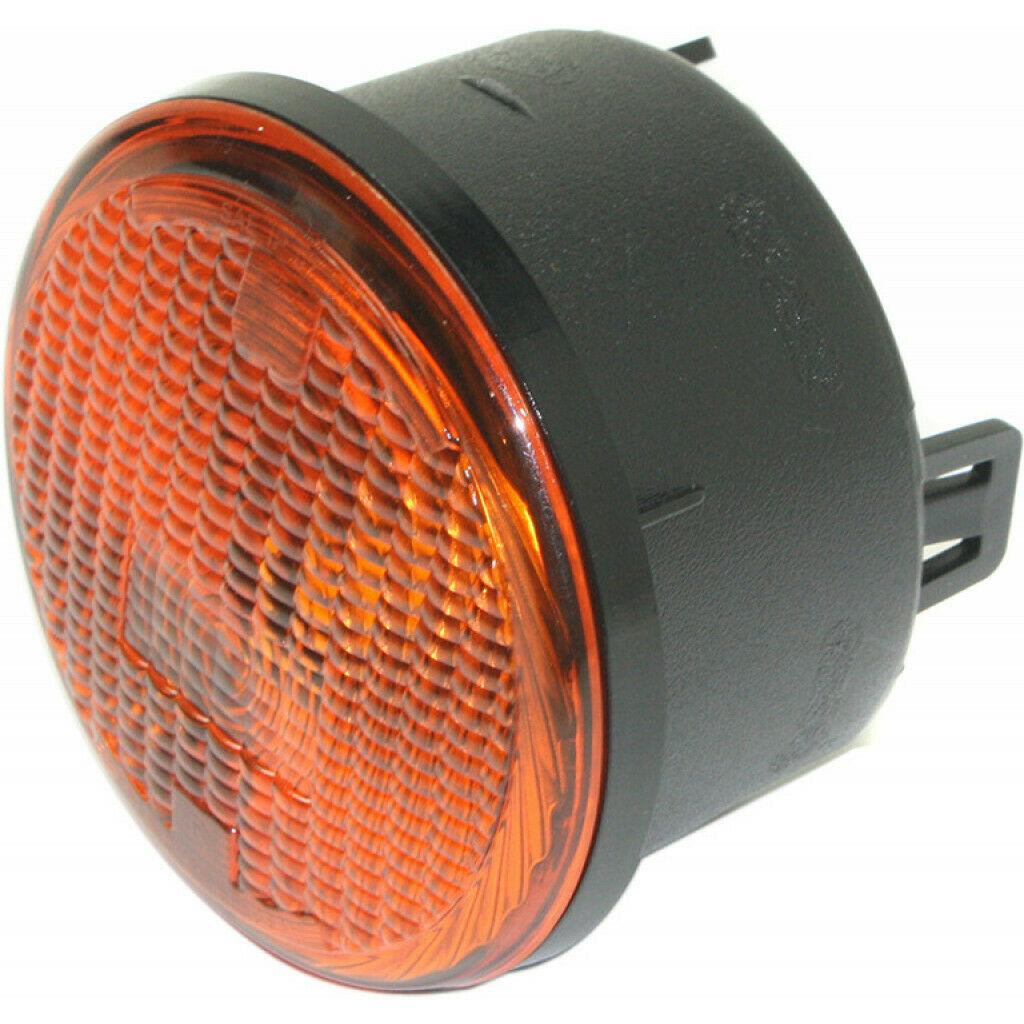 2007-2013 Jeep Wrangler Signal Lamp Front Passenger Side , CH2531103. Professional-grade auto body part.