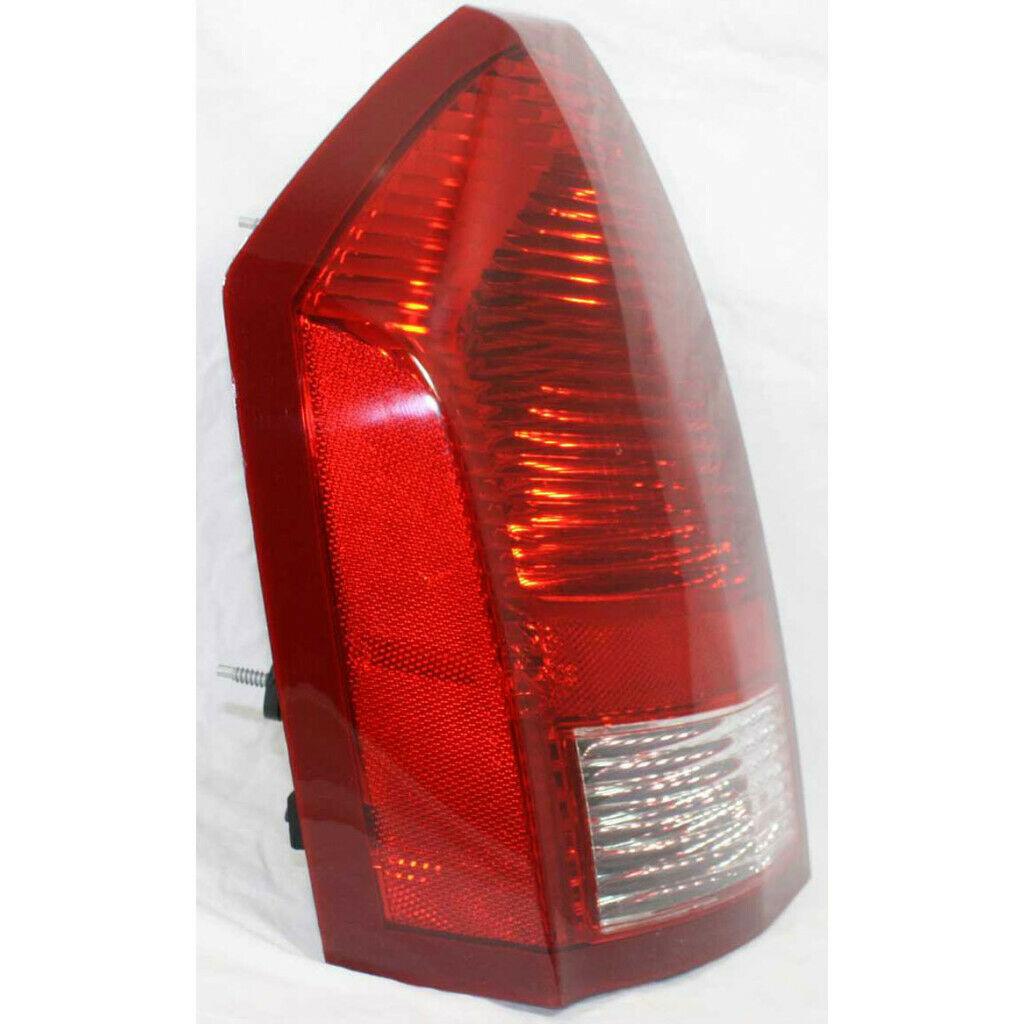 2005-2007 Chrysler 300 Tail Lamp Driver Side 2.7L/3.5L , CH2818102. Designed for OEM alignment.