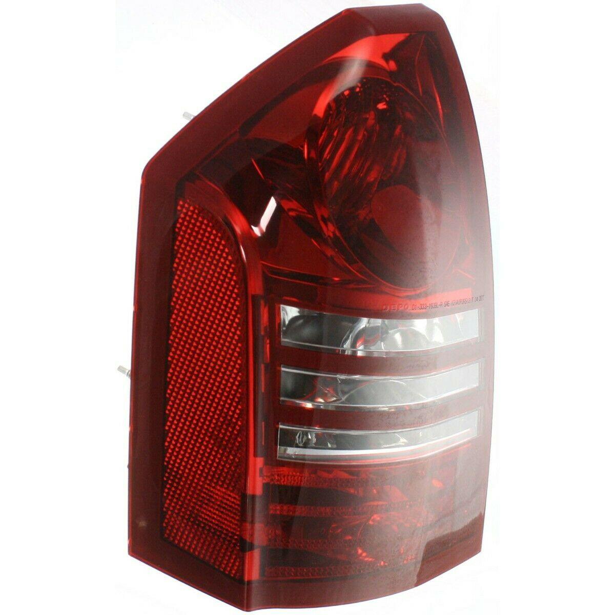 2005-2007 Chrysler 300 Tail Lamp Driver Side 5.7L 6.1L , CH2818103. Precision fitment for collision repair.