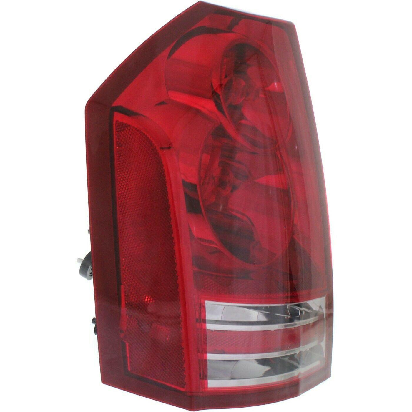 2008-2010 Chrysler 300 Tail Lamp Driver Side 5.7L/6.1L , CH2818118. Professional-grade auto body part.