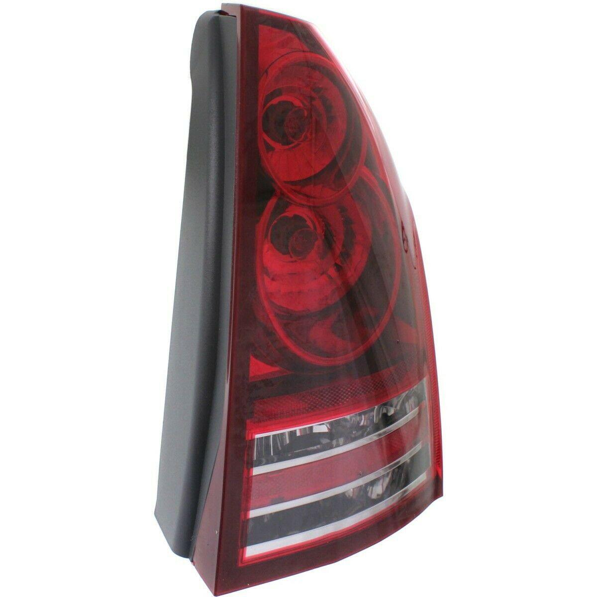 2008-2010 Chrysler 300 Tail Lamp Passenger Side 5.7L/6.1L , CH2819118. Designed for OEM alignment.