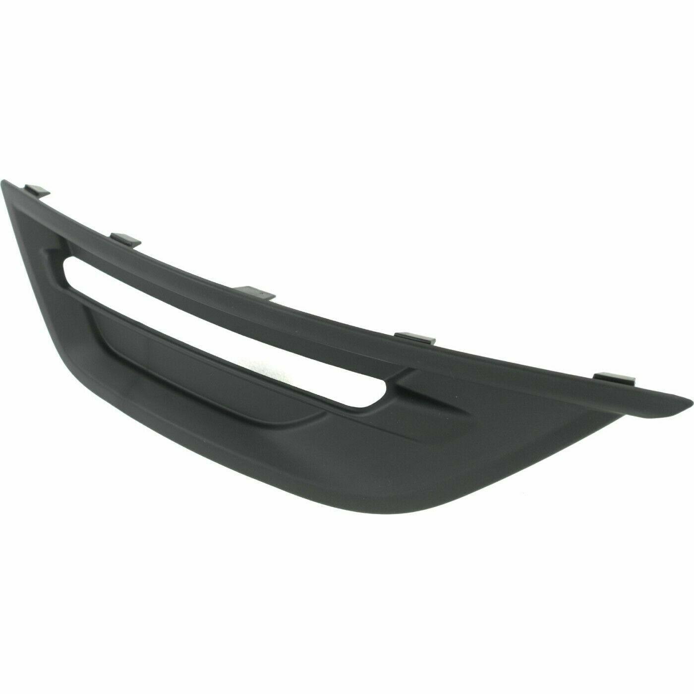 2013-2019 Ford Taurus Fog Lamp Cover Front Passenger Side Sel/Ltd , FO1039143. OEM-quality exterior component.