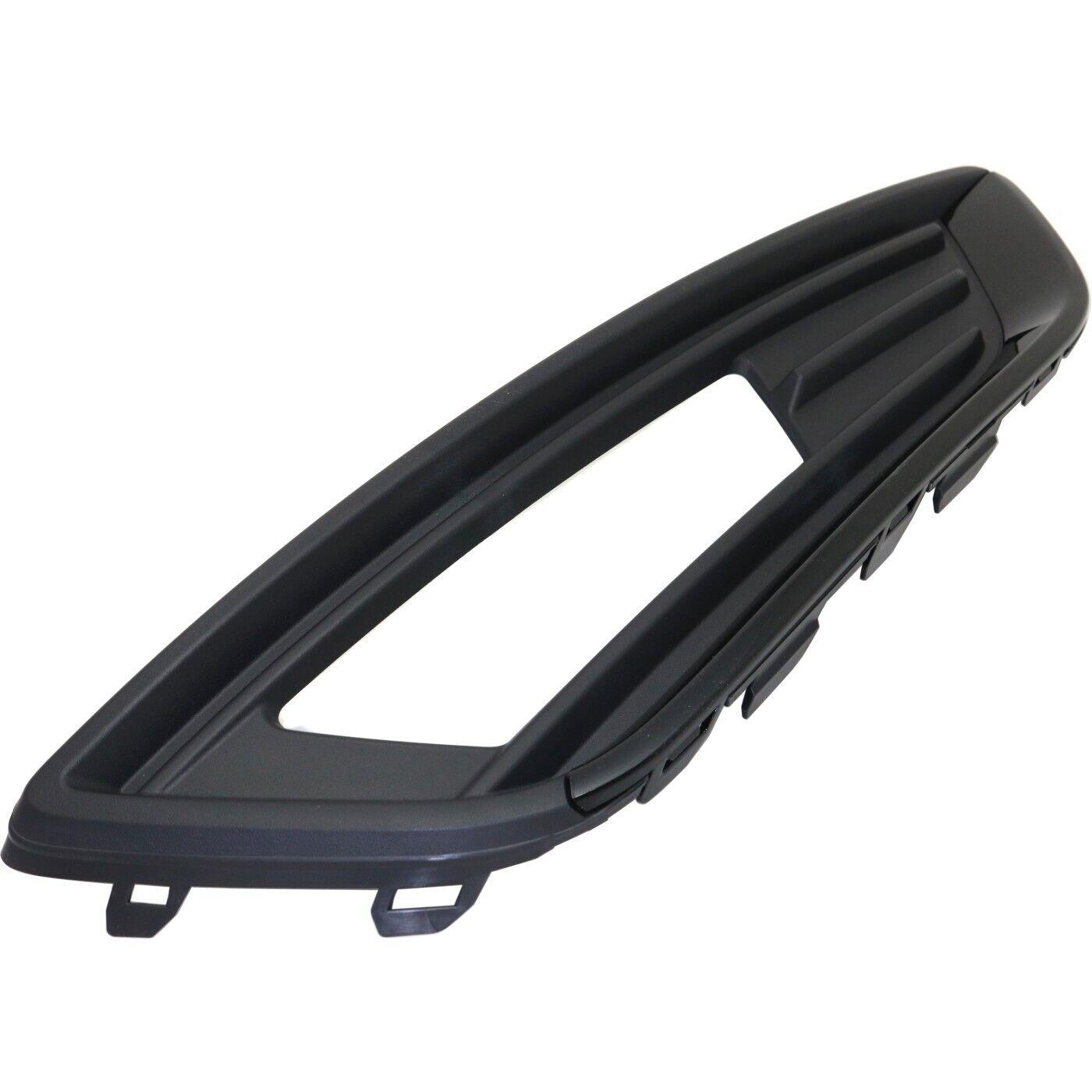 2015-2018 Ford Focus Fog Lamp Bezel Front Passenger Side , FO1039158. Direct fit for easy installation.