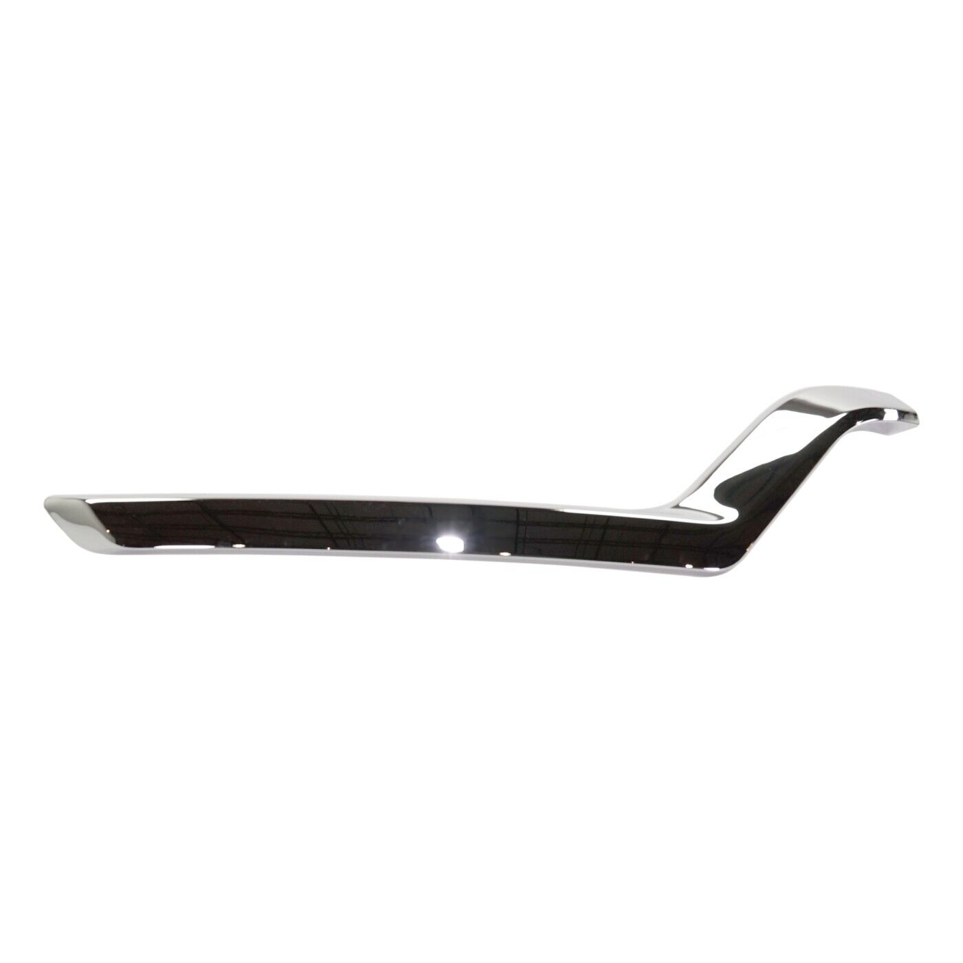2018-2019 Ford Explorer Limited Bumper Molding Front Passenger Side Chrome , FO1047107. Lightweight yet durable construction.