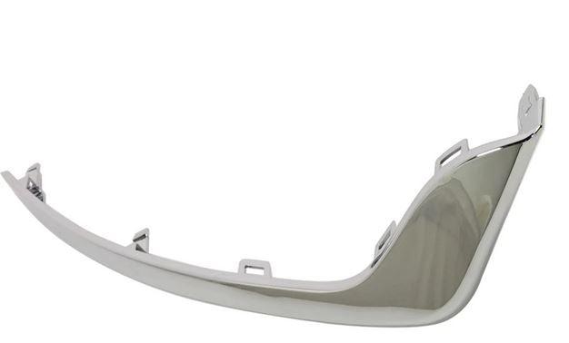 2019-2020 Ford Fusion Energi Bumper Moulding Front Passenger Side Chrome , FO1047111. OEM-quality exterior component.