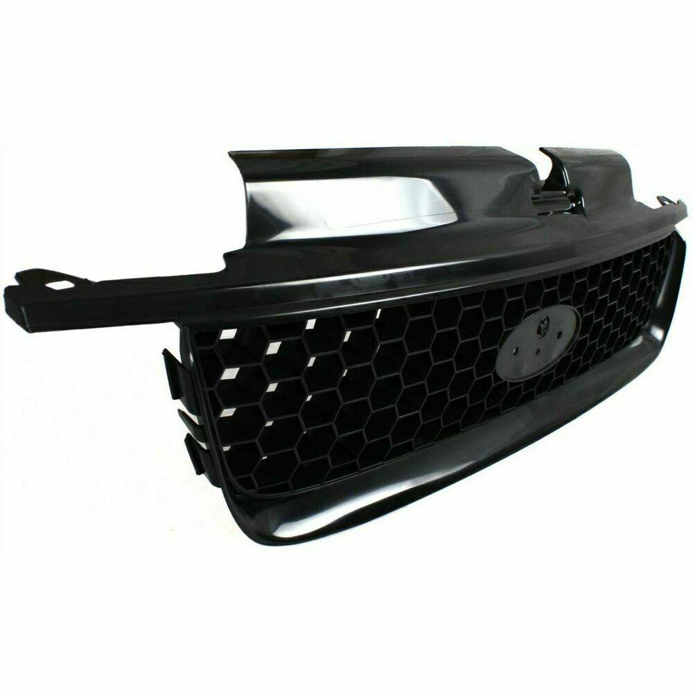 2001-2004 Ford Escape Grille Black Xls , FO1200389. Exact fit for vehicle restoration.