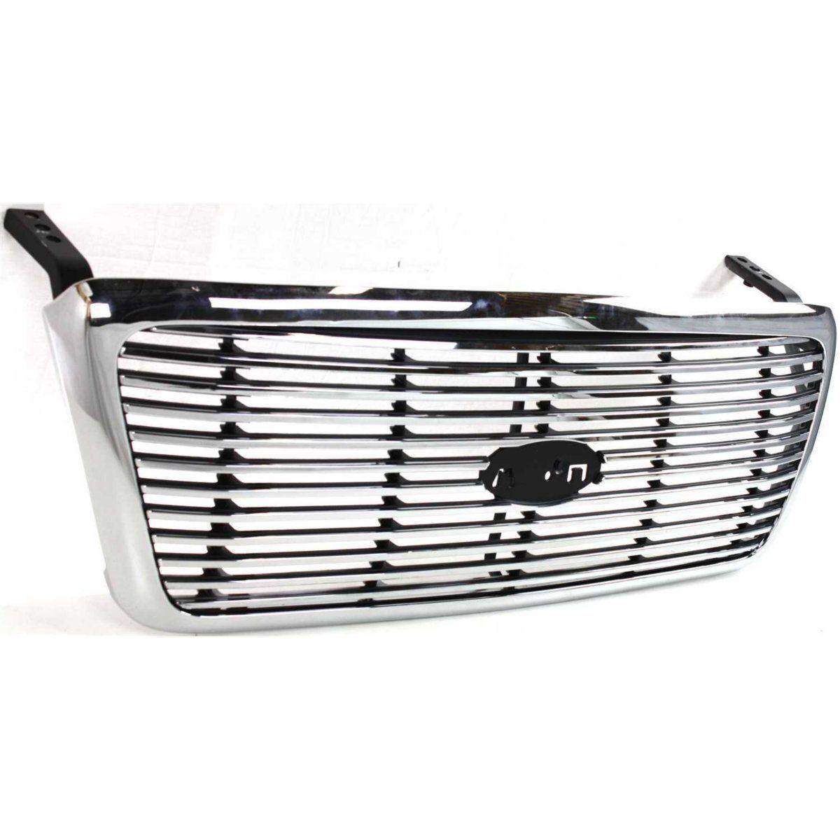 2007-2008 Ford F150 Grille Chrome With Chrome Frame Lariat , FO1200502. Angle view for visual reference.