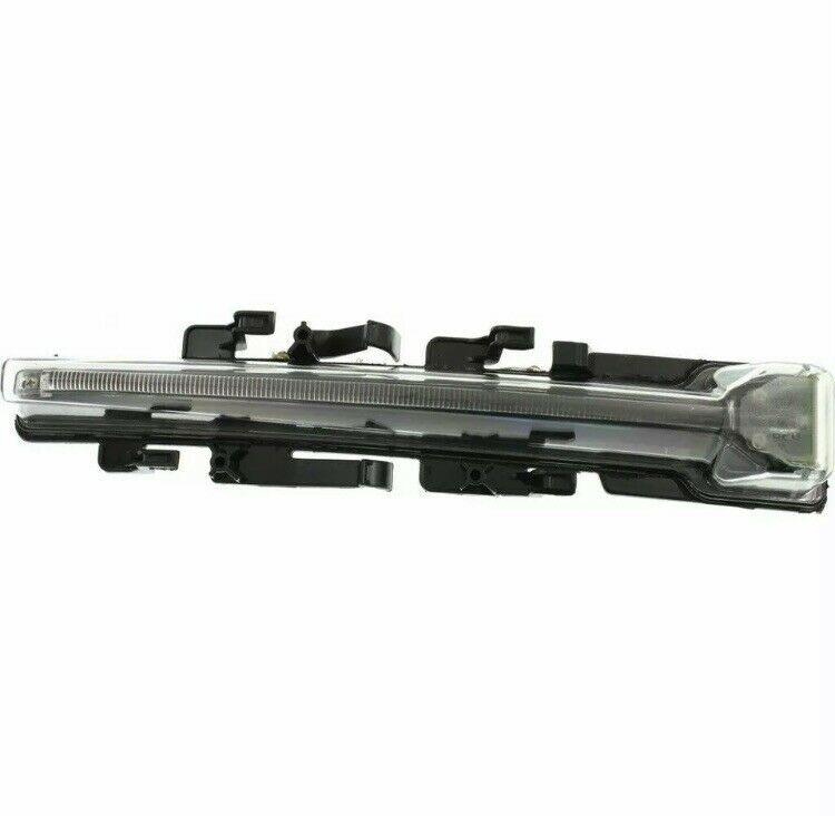 2011-2013 Ford Fiesta Sedan Signal Lamp Front Passenger Side , FO2521188. Tested for reliable performance.