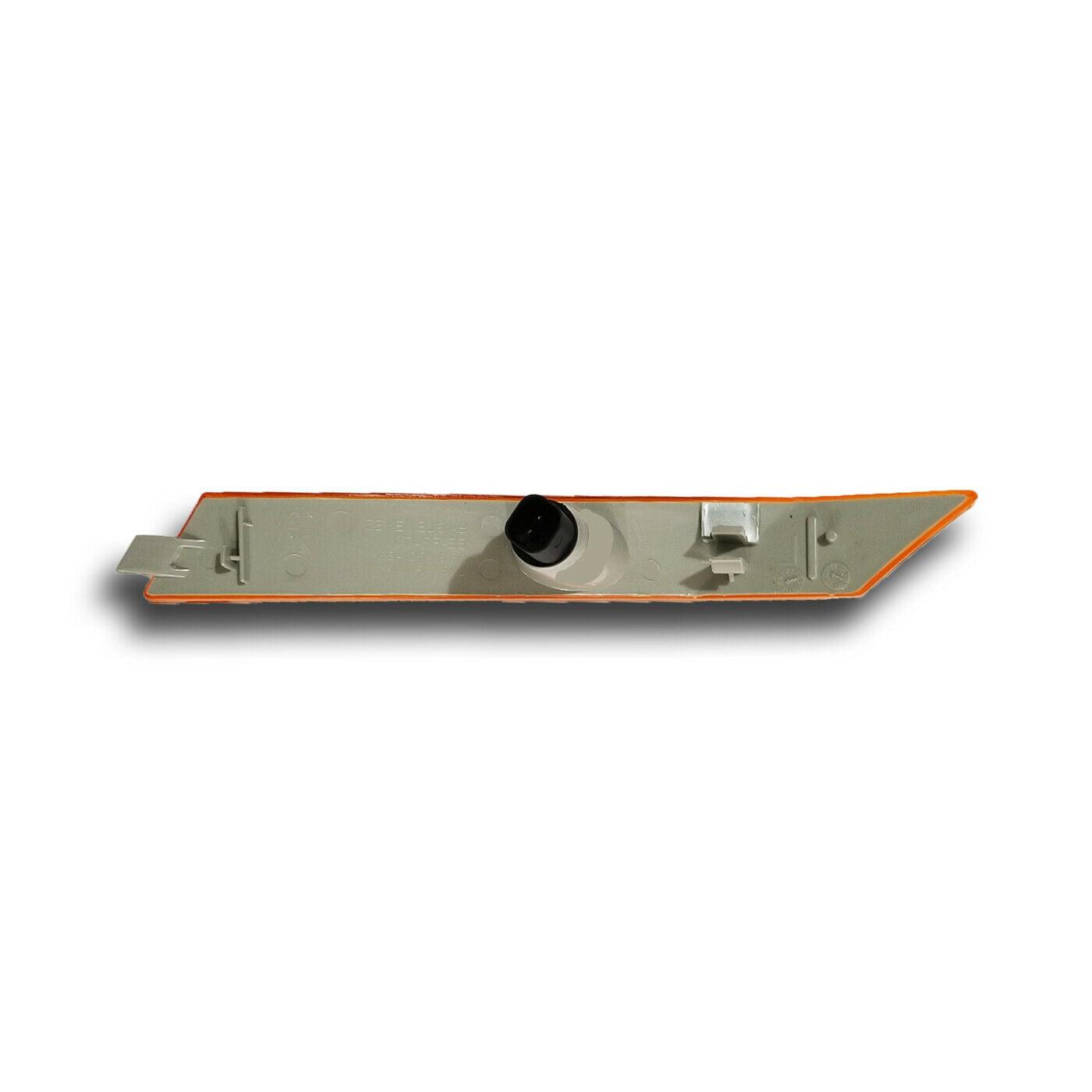 2006-2009 Ford Fusion Side Marker Lamp Passenger Side , FO2551142. Angle view for visual reference.