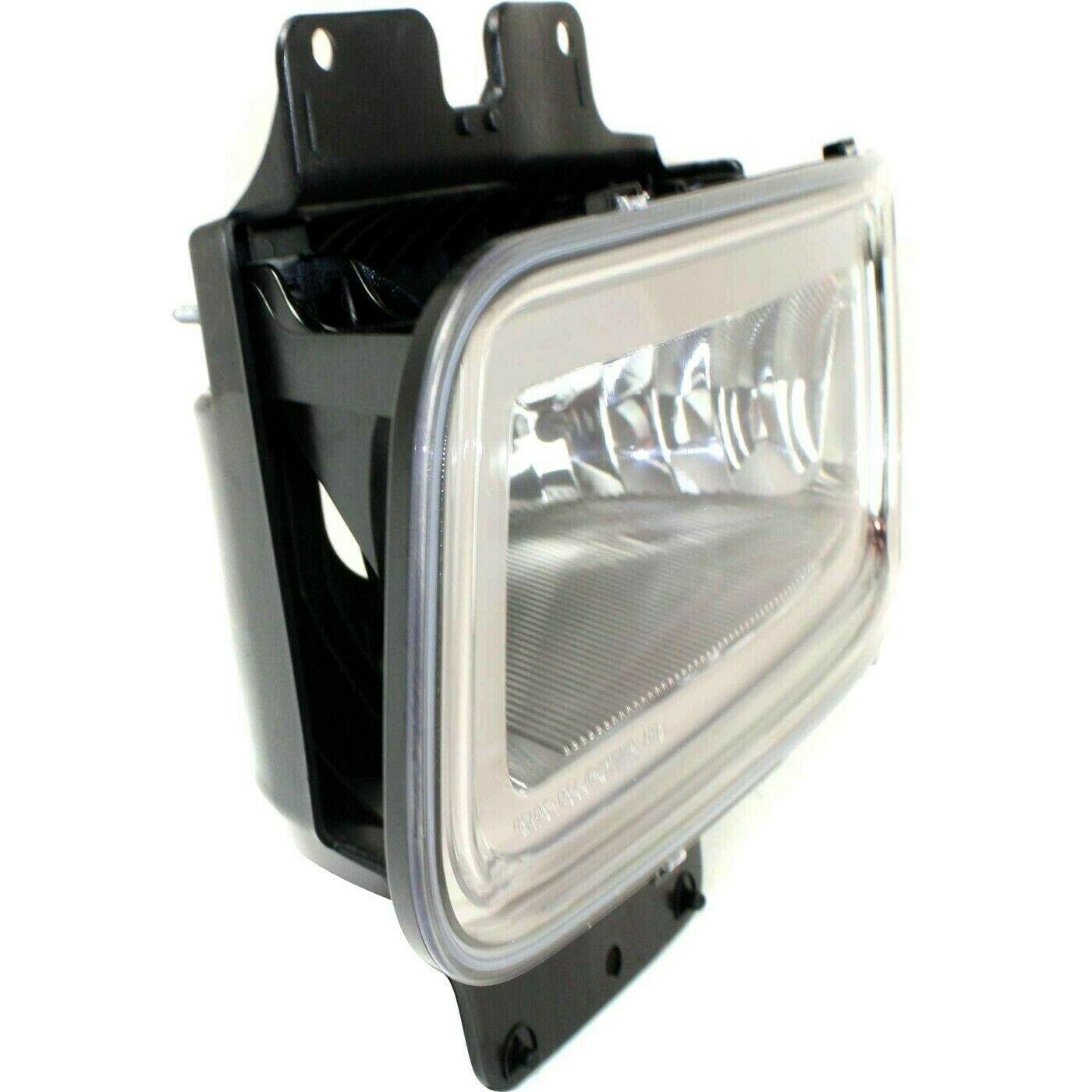 2004-2006 Ford F150 Fog Lamp Front Driver Side With Bracket To 08/08/2005 , FO2592209. Perfect fit and finish.