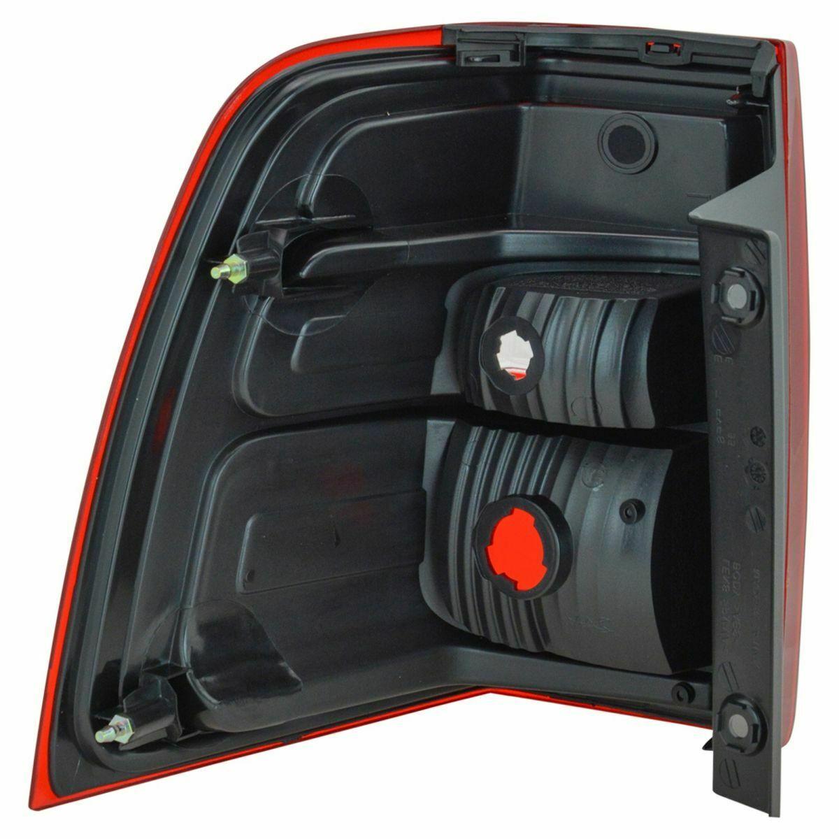 2007-2017 Ford Expedition Max Tail Lamp Passenger Side , FO2801201. Installed view for reference.