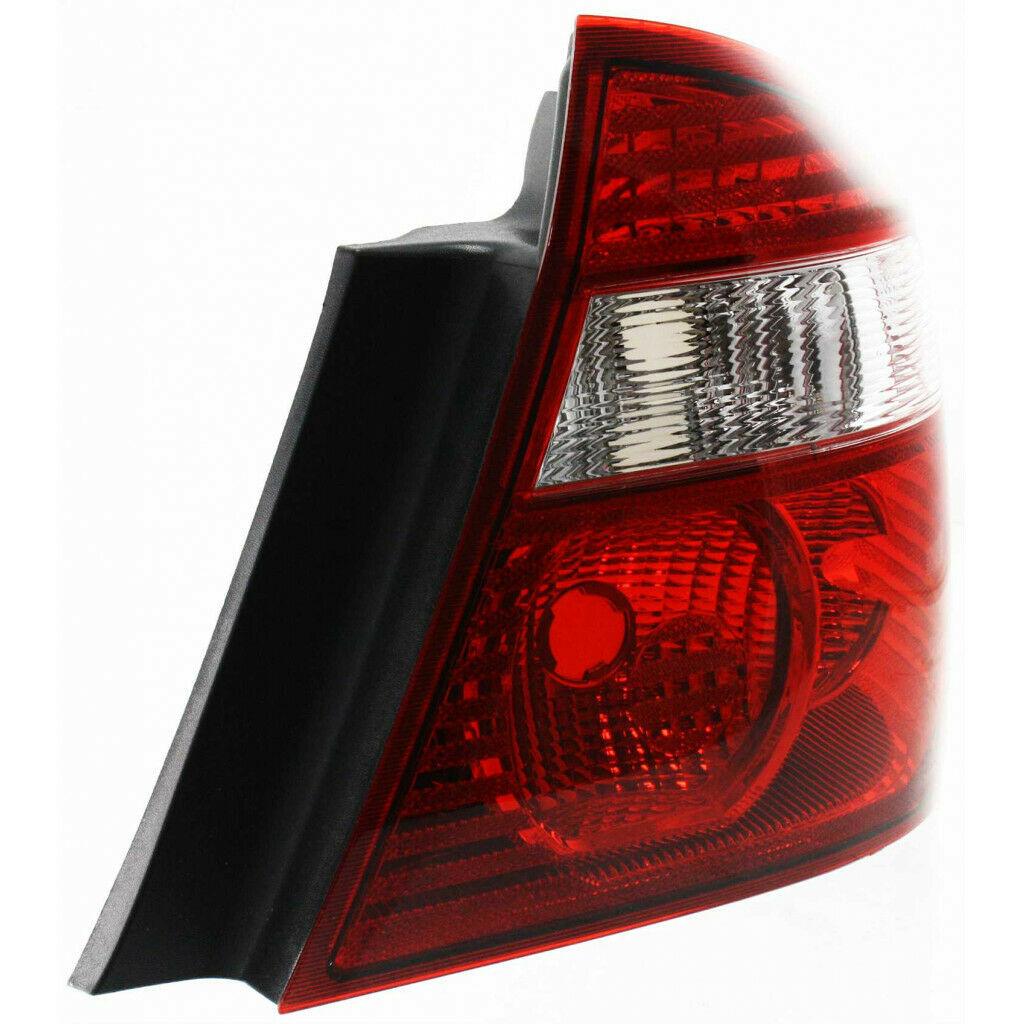 2005-2007 Ford 500 Tail Lamp Passenger Side , FO2819110. OEM-style replacement.