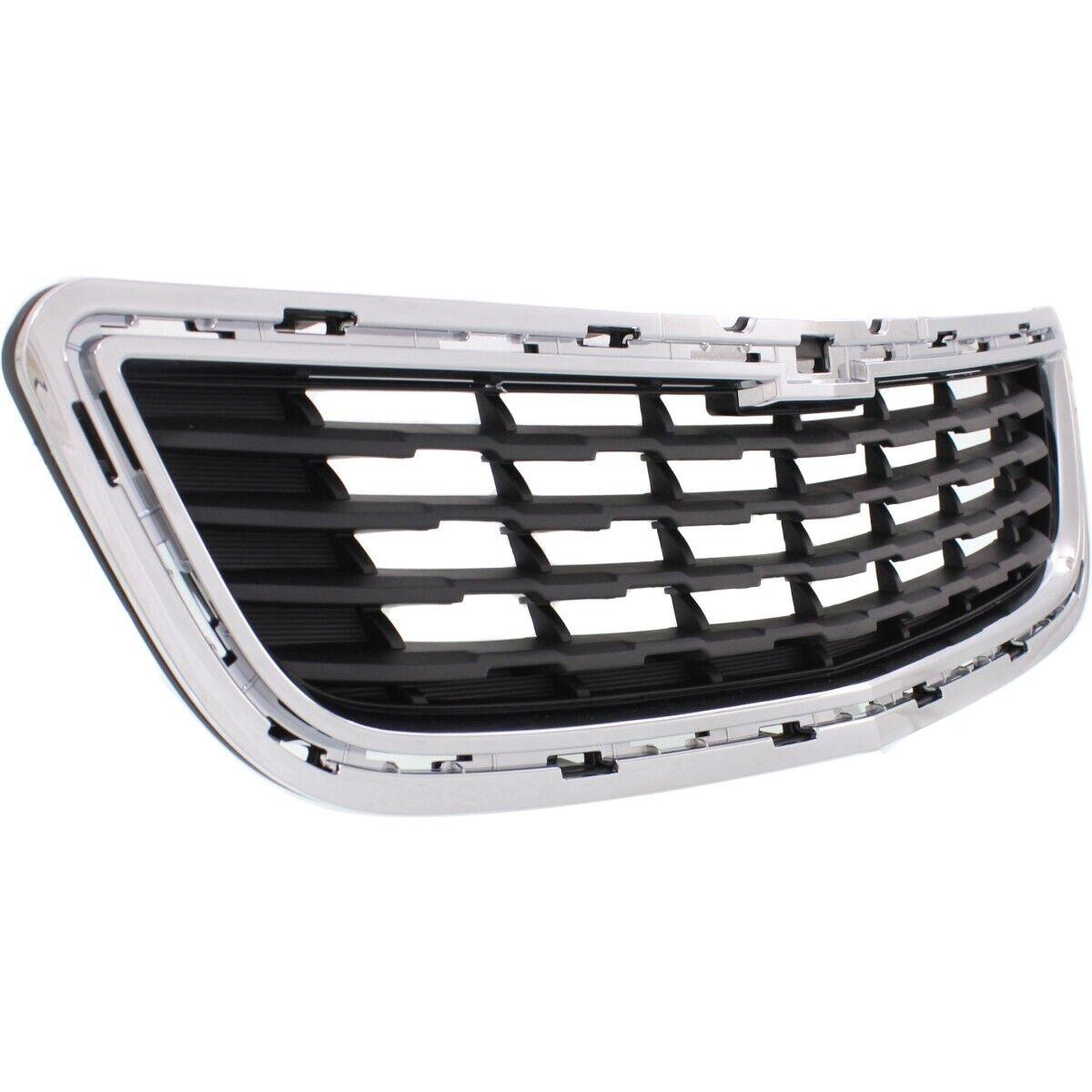 2013-2014 Chevrolet Trax Grille Lower Black Bars With Chrome Frame , GM1036170. Angle view for visual reference.