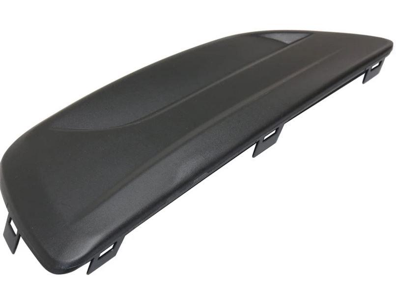 2013-2015 Chevrolet Malibu Fog Lamp Cover Front Passenger Side Matte Black , GM1039141. Factory-style replacement part.
