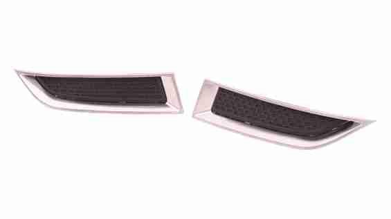 2013-2016 Gmc Acadia Grille Lower Passenger Side Outer , GM1039155. Factory-style replacement part.
