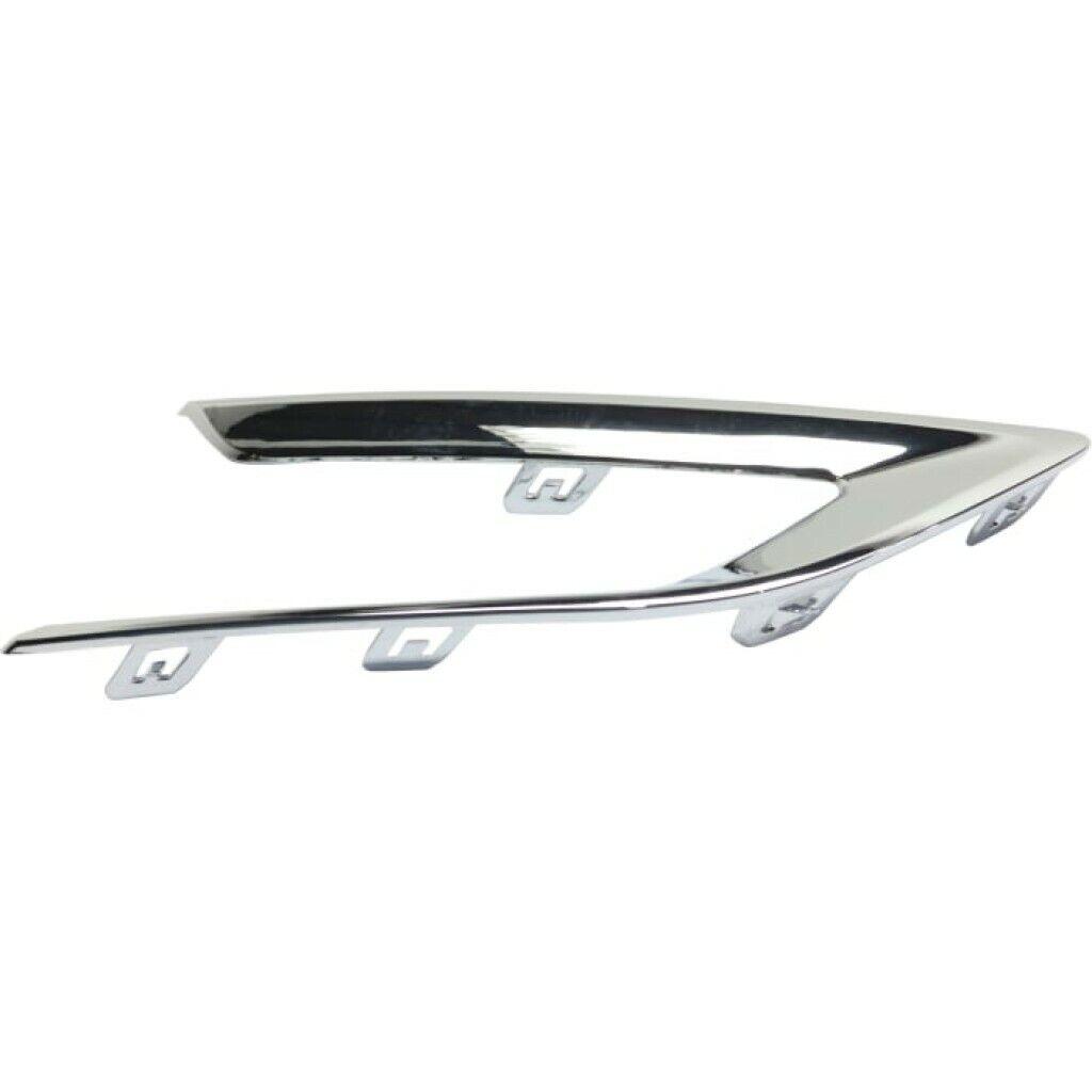 2016-2018 Chevrolet Cruze Sedan Fog Lamp Bezel Front Passenger Side Chrome Without Rs Pkg , GM1039213. OEM-style replacement.