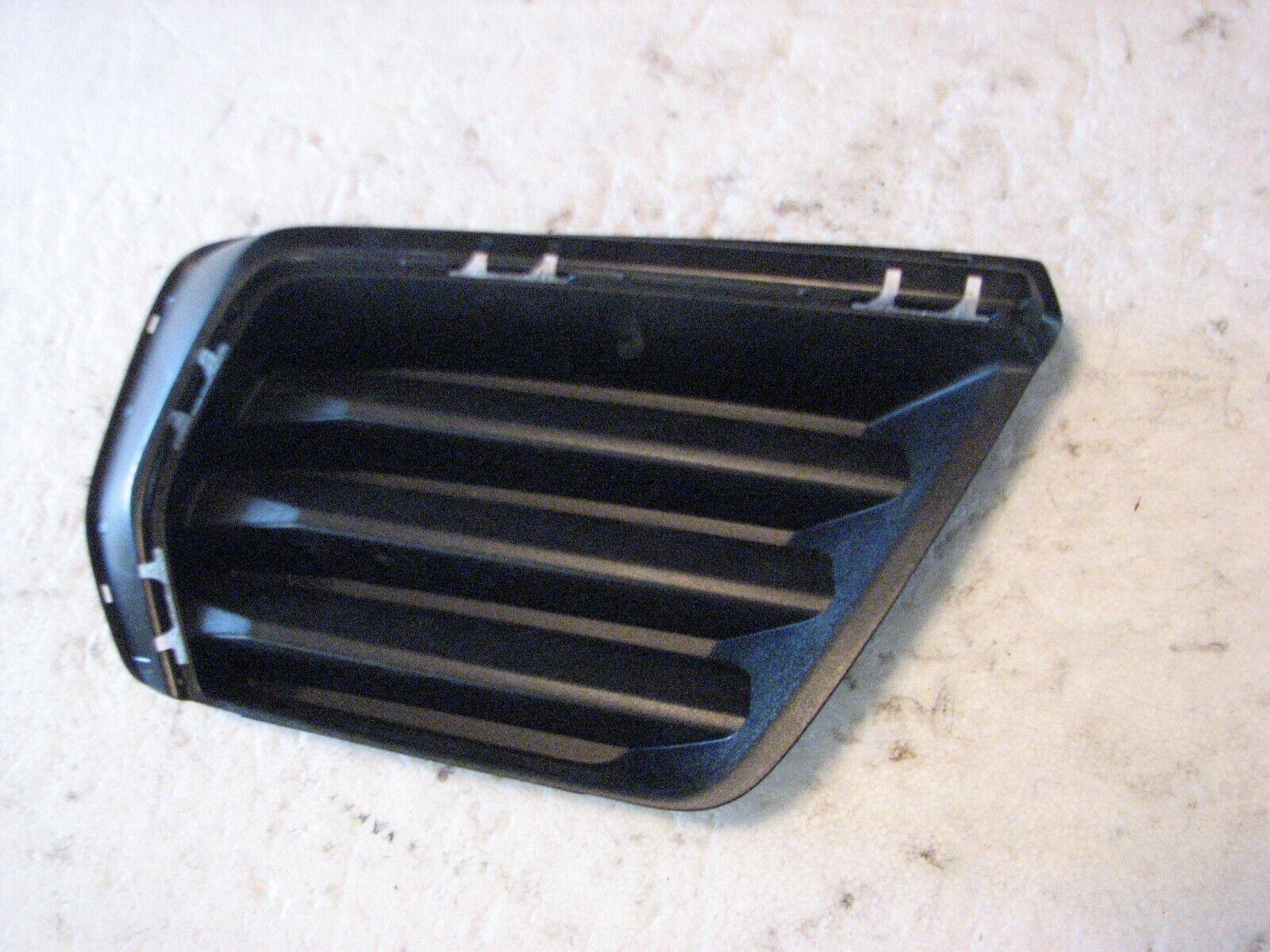2021-2022 Chevrolet Colorado Fog Lamp Cover Front Passenger Side Textured Black , GM1039252. OEM-quality exterior component.