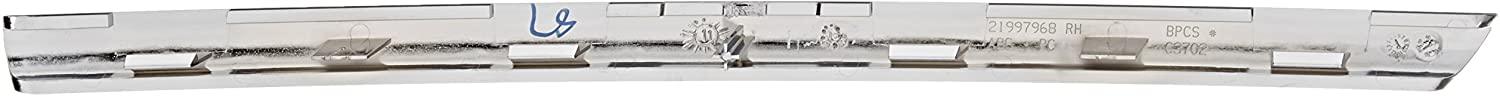 2006-2011 Buick Lucern Bumper Moulding Front Passenger Side Chrome , GM1044109. Designed for OEM alignment.