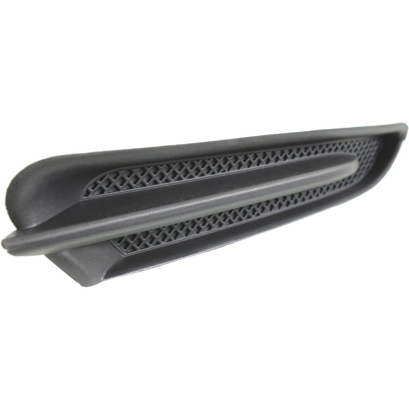 2013-2016 Buick Encore Bumper Moulding Front Passenger Side Upper , GM1047107. Lightweight yet durable construction.