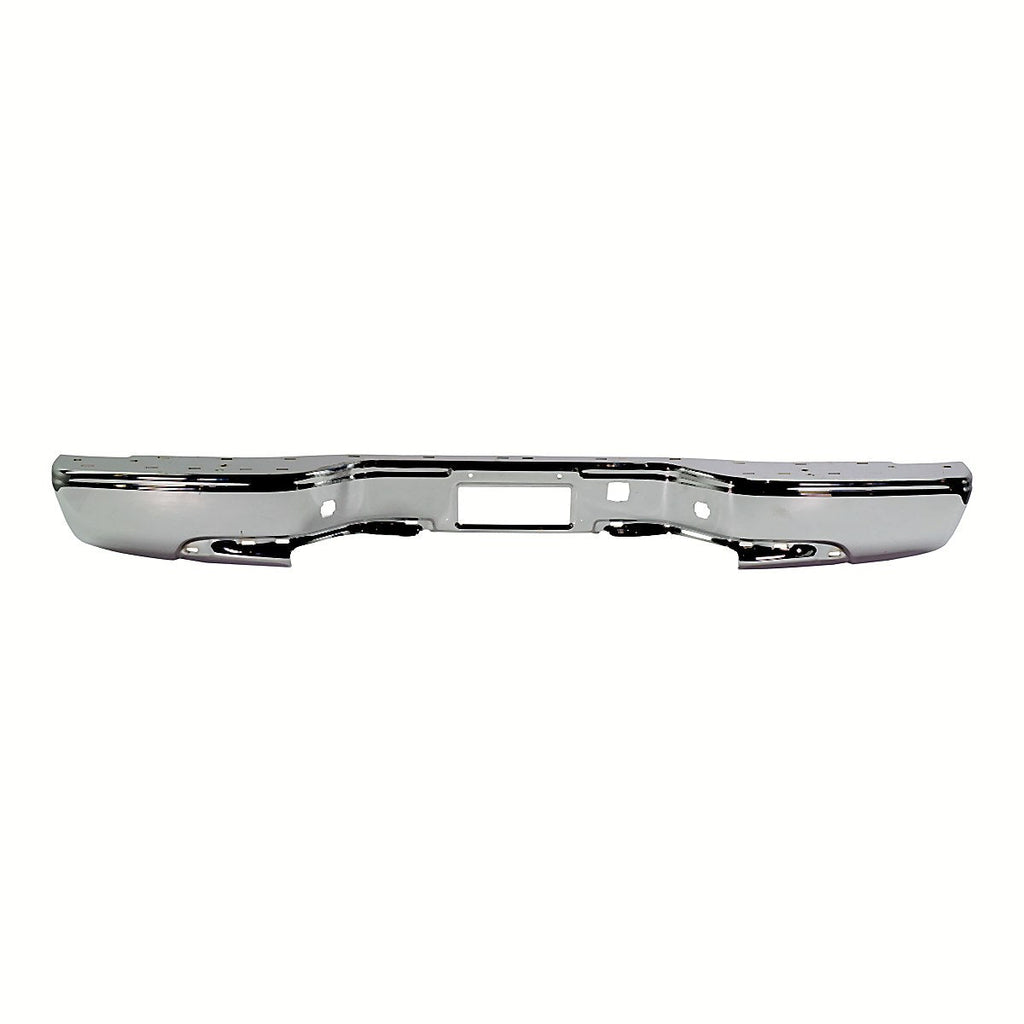 2007-Chev Olet Silverado Classic Rear Bumper Face, gm1102411. Front view.