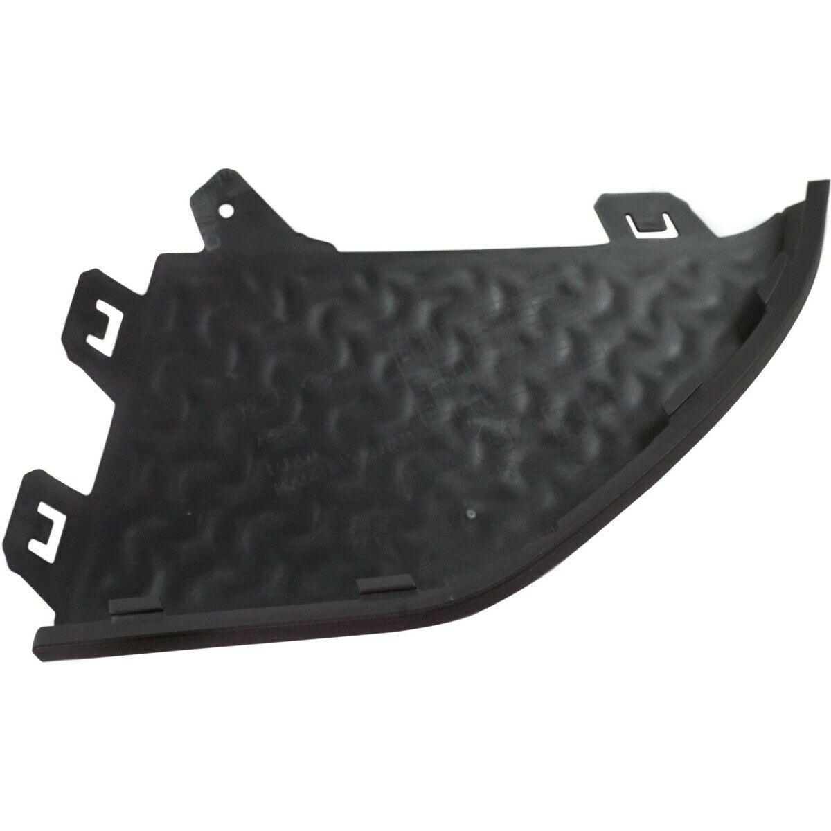 2020-2023 Chevrolet Silverado 3500 Bumper Step Pad Rear Passenger Side Outer Corner , GM1197107. OEM-quality exterior component.