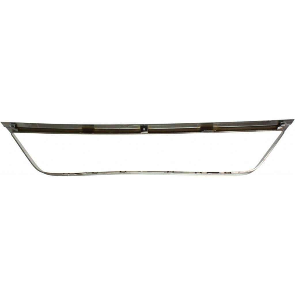 2008 Chevrolet Malibu Classic Grille Moulding Ls/Lt/Ltz Models All Chrome , GM1210110. Angle view for visual reference.