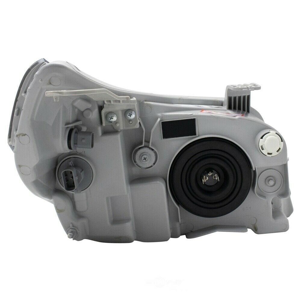 2009 Chevrolet Aveo 5 Head Lamp Driver Side , GM2502336. High-quality aftermarket part.