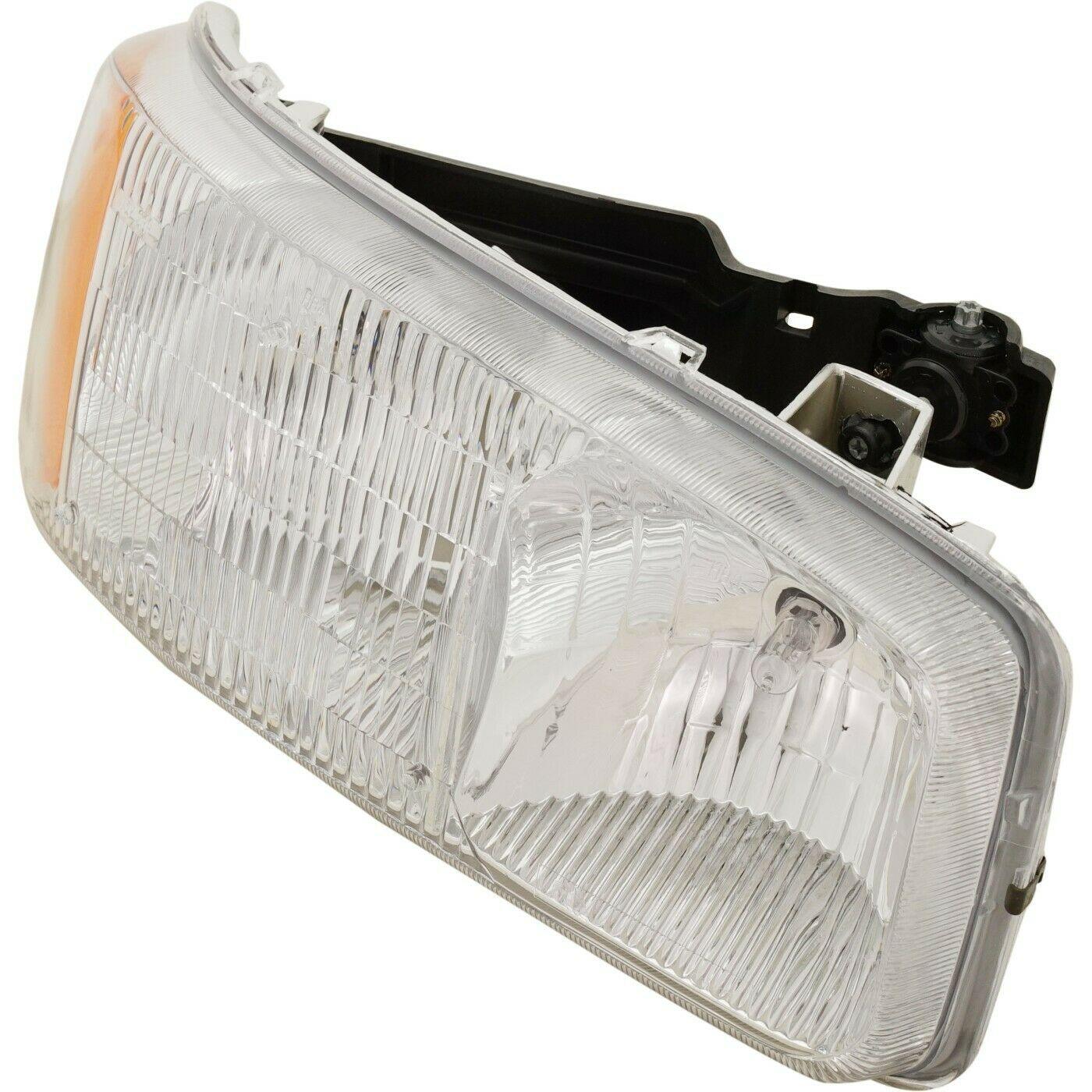 1999-2006 Gmc Sierra 1500 Head Lamp Passenger Side , GM2503188. High-strength and long-lasting.