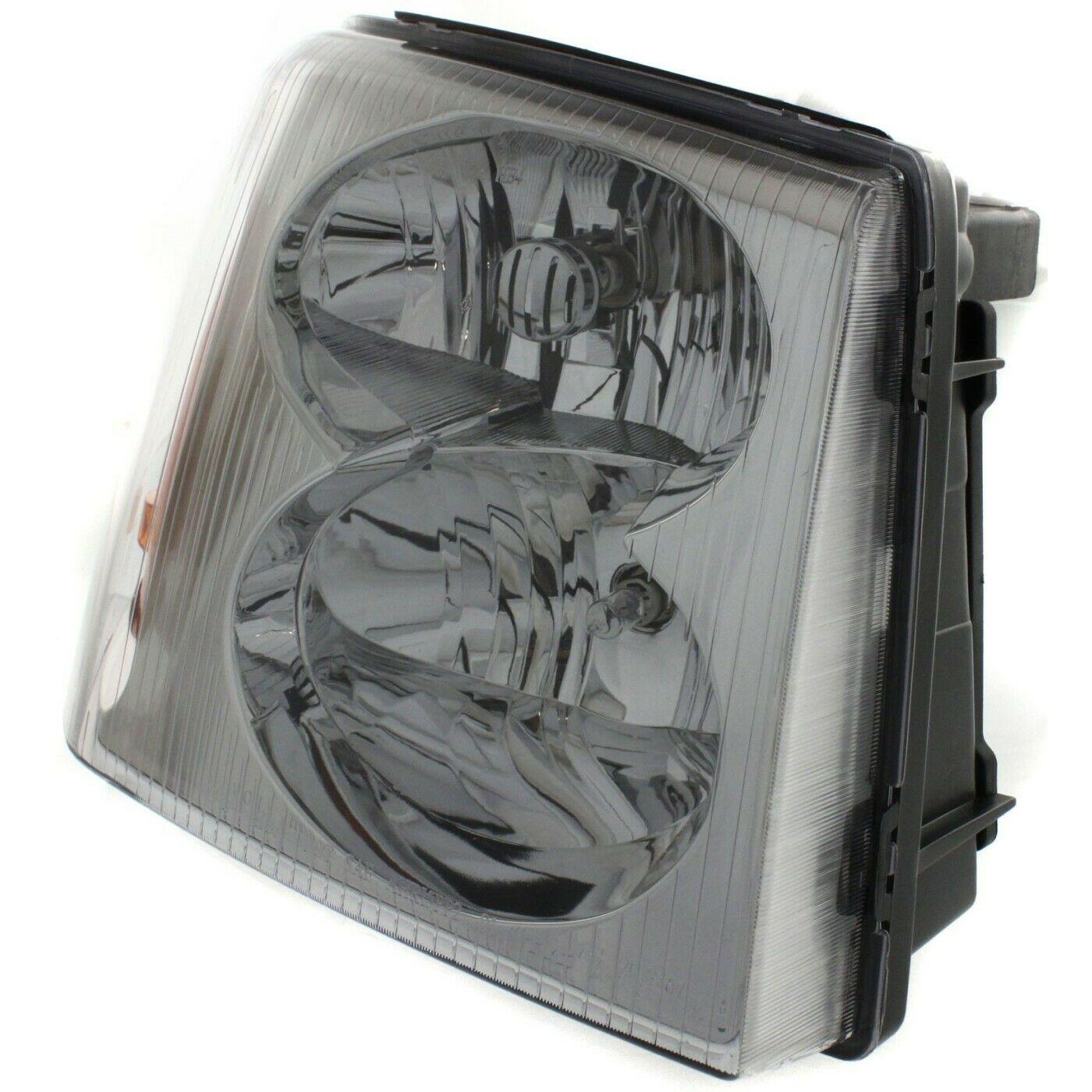 2004-2005 Gmc Envoy XUV Head Lamp Passenger Side , GM2503220. Angle view for visual reference.
