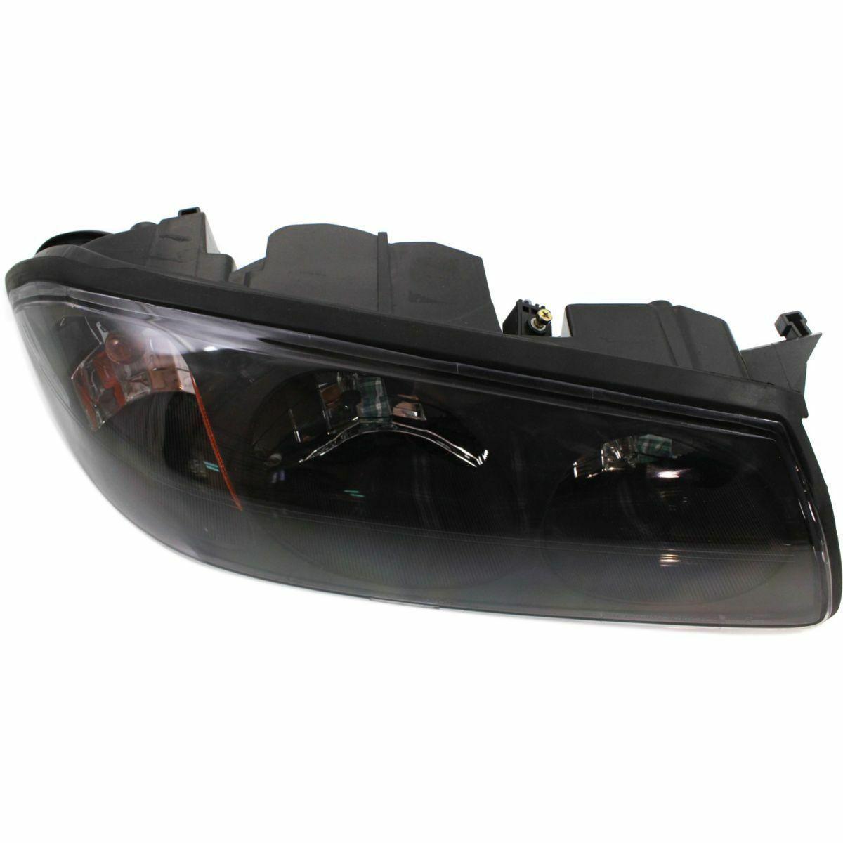 2004-2005 Chevrolet Impala Head Lamp Passenger Side , GM2503248. Factory-style replacement part.